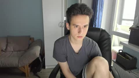 Thomas brunette and Alex blond online show from 11-08-25, 08:36