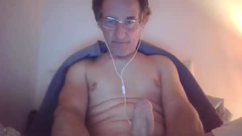 scotchwhieskie online show from 10-10-25, 10:31