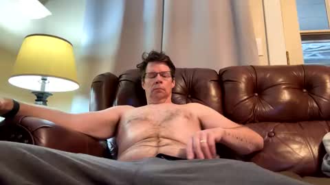 Snapshot of scotsmanx chatting on 01-17-26, 04:33 scotsmanx online show from 01-17-26, 04:33