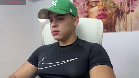 Snapshot of scott_flintt chatting on 10-23-25, 12:10 Andrew Flintt online show from 10-23-25, 12:10