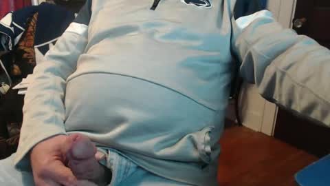 Snapshot of scottbearfun chatting on 02-06-25, 04:25 scottbearfun online show from 02-06-25, 04:25