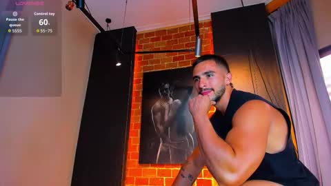 Scottfischer  online show from 11-10-25, 07:13