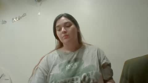 Snapshot of scottishbunny chatting on 11-24-25, 12:16 scottishbunny online show from 11-24-25, 12:16