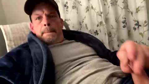 Snapshot of scottj603603 chatting on 11-06-25, 10:27 scottj603603 online show from 11-06-25, 10:27