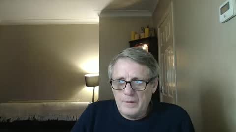 Snapshot of scottsman214 chatting on 12-14-24, 12:01 James online show from 12-14-24, 12:01
