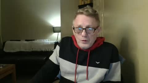 Snapshot of scottsman214 chatting on 12-26-24, 10:41 James online show from 12-26-24, 10:41