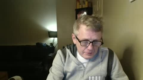 Snapshot of scottsman214 chatting on 01-19-25, 10:17 James online show from 01-19-25, 10:17