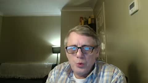 Snapshot of scottsman214 chatting on 02-27-25, 10:42 James online show from 02-27-25, 10:42