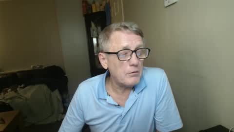 Snapshot of scottsman214 chatting on 10-20-25, 09:37 James online show from 10-20-25, 09:37