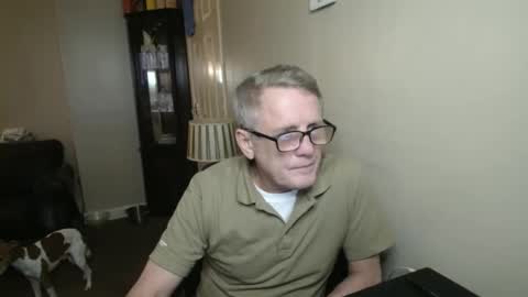 Snapshot of scottsman214 chatting on 10-31-25, 04:41 James online show from 10-31-25, 04:41