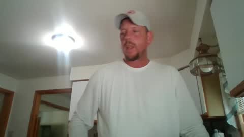 scottydoesntknow0 online show from 09-27-25, 06:46