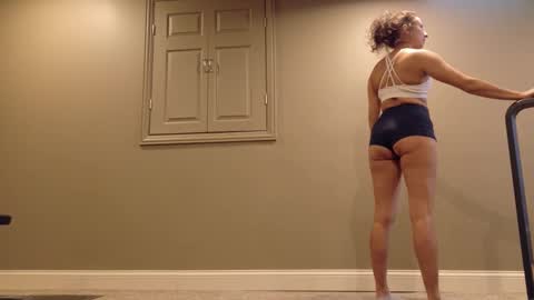 Snapshot of scout_has_fun chatting on 12-17-25, 02:34 Scout has fun online show from 12-17-25, 02:34