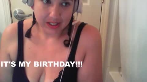 Danni online show from 09-13-25, 10:48