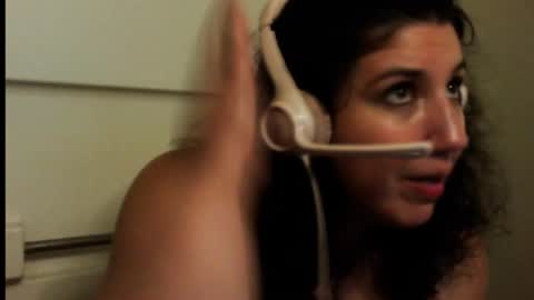 Danni online show from 09-26-25, 03:49