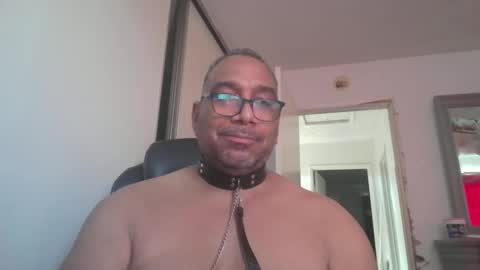 sdblkmale2131 online show from 09-11-25, 03:56
