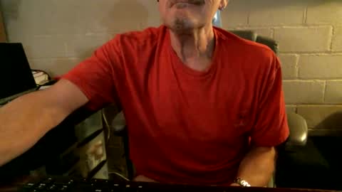 eating pussy  sucking dick online show from 10-30-25, 04:41