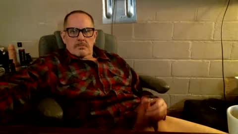 eating pussy  sucking dick online show from 12-21-25, 02:19