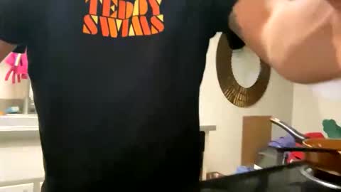 Snapshot of sdr_vk chatting on 03-10-26, 07:35 sdr_vk online show from 03-10-26, 07:35