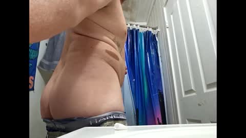 Arin online show from 12-25-24, 01:10