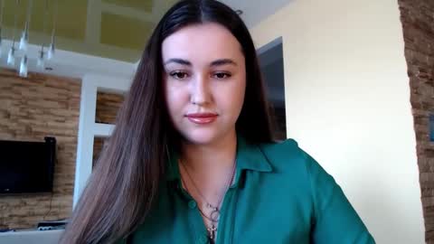 Elizabeth  online show from 02-25-25, 10:47