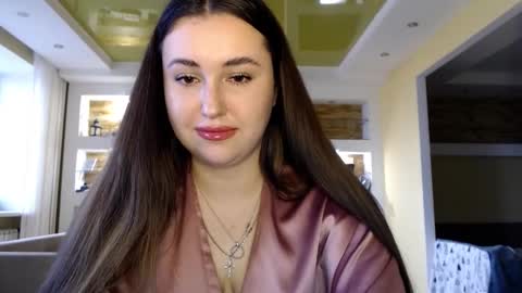 Elizabeth  online show from 03-04-25, 01:59