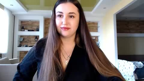 Elizabeth  online show from 03-10-25, 12:59