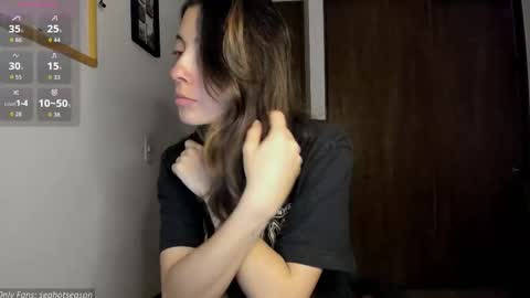 Aria Independent model online show from 11-29-25, 12:46