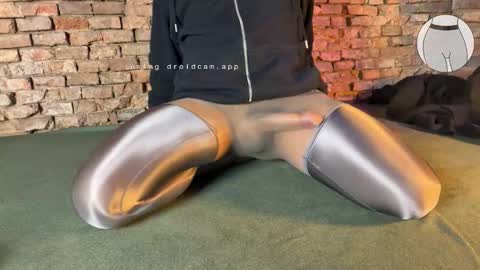 Snapshot of seamlessly chatting on 11-05-25, 07:08 seamlessly online show from 11-05-25, 07:08