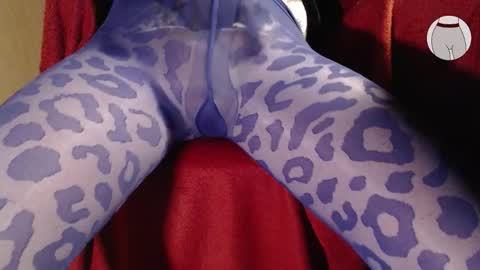 Snapshot of seamlessly chatting on 11-22-25, 07:46 seamlessly online show from 11-22-25, 07:46