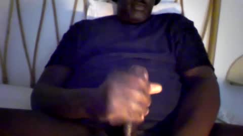 Snapshot of seanbaptiste chatting on 10-07-25, 08:33 Idris online show from 10-07-25, 08:33