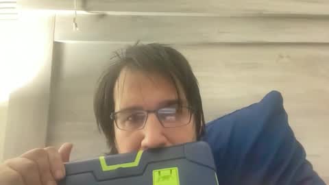 Snapshot of seansweetheart chatting on 02-12-26, 04:07 seansweetheart online show from 02-12-26, 04:07