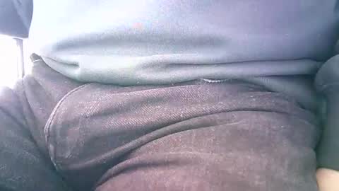 Snapshot of seasideman73 chatting on 02-23-25, 08:39 seasideman73 online show from 02-23-25, 08:39