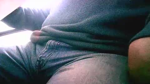 Snapshot of seasideman73 chatting on 02-28-25, 05:04 seasideman73 online show from 02-28-25, 05:04