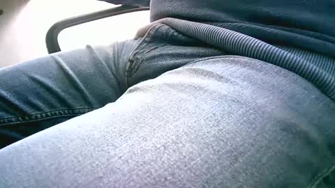 Snapshot of seasideman73 chatting on 03-06-25, 01:03 seasideman73 online show from 03-06-25, 01:03