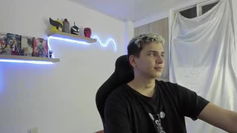 Snapshot of sebas__23 chatting on 11-24-25, 05:40 Sebastin online show from 11-24-25, 05:40