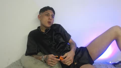  CAMILA Y SEBASTIAN online show from 01-17-26, 11:26