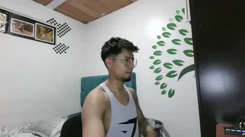 SEBASTIAN online show from 11-09-25, 10:08