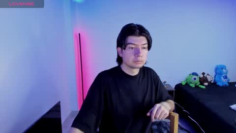 Snapshot of sebas_brown1 chatting on 02-04-25, 10:45 SEBASTIAN online show from 02-04-25, 10:45