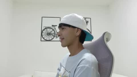 SEBASTIAN online show from 10-15-25, 08:20