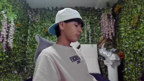 SEBASTIAN online show from 10-17-25, 09:50