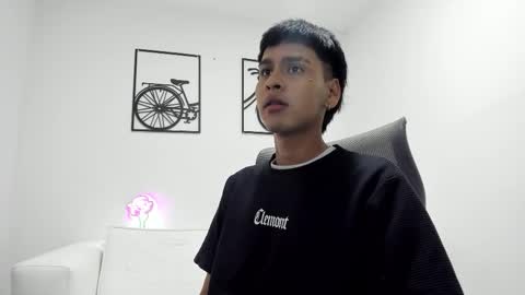 SEBASTIAN online show from 10-22-25, 07:57