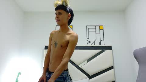 SEBASTIAN online show from 11-15-25, 12:41