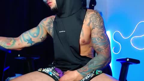 Sebastian online show from 12-19-25, 10:22