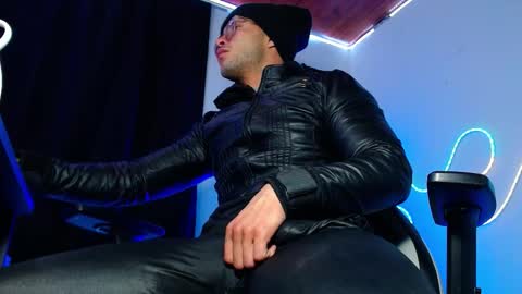 Sebastian online show from 01-06-26, 09:57