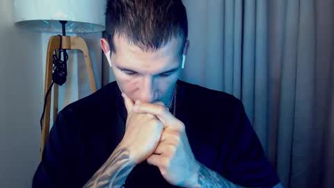 Sebastian online show from 10-26-25, 01:06