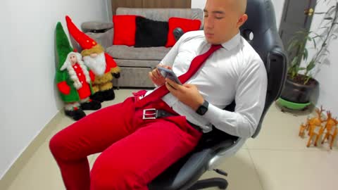 juan  sebastian online show from 12-24-24, 07:44