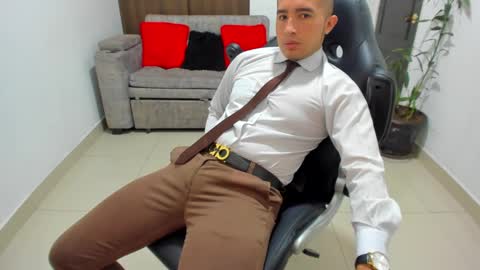 juan  sebastian online show from 01-13-25, 03:58