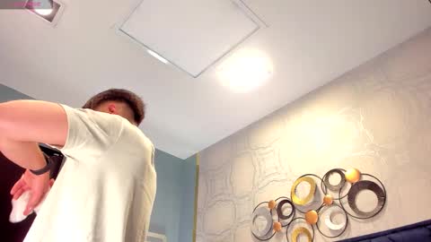  Sebastian  online show from 09-17-25, 12:18