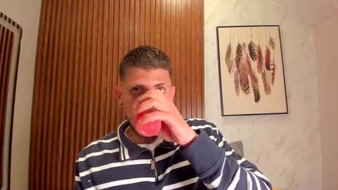 Snapshot of sebastianmaximoff chatting on 10-08-25, 08:17 Sebastian online show from 10-08-25, 08:17