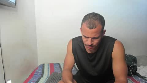 Snapshot of sebastianp13 chatting on 01-04-25, 10:02 sebatian palacios online show from 01-04-25, 10:02
